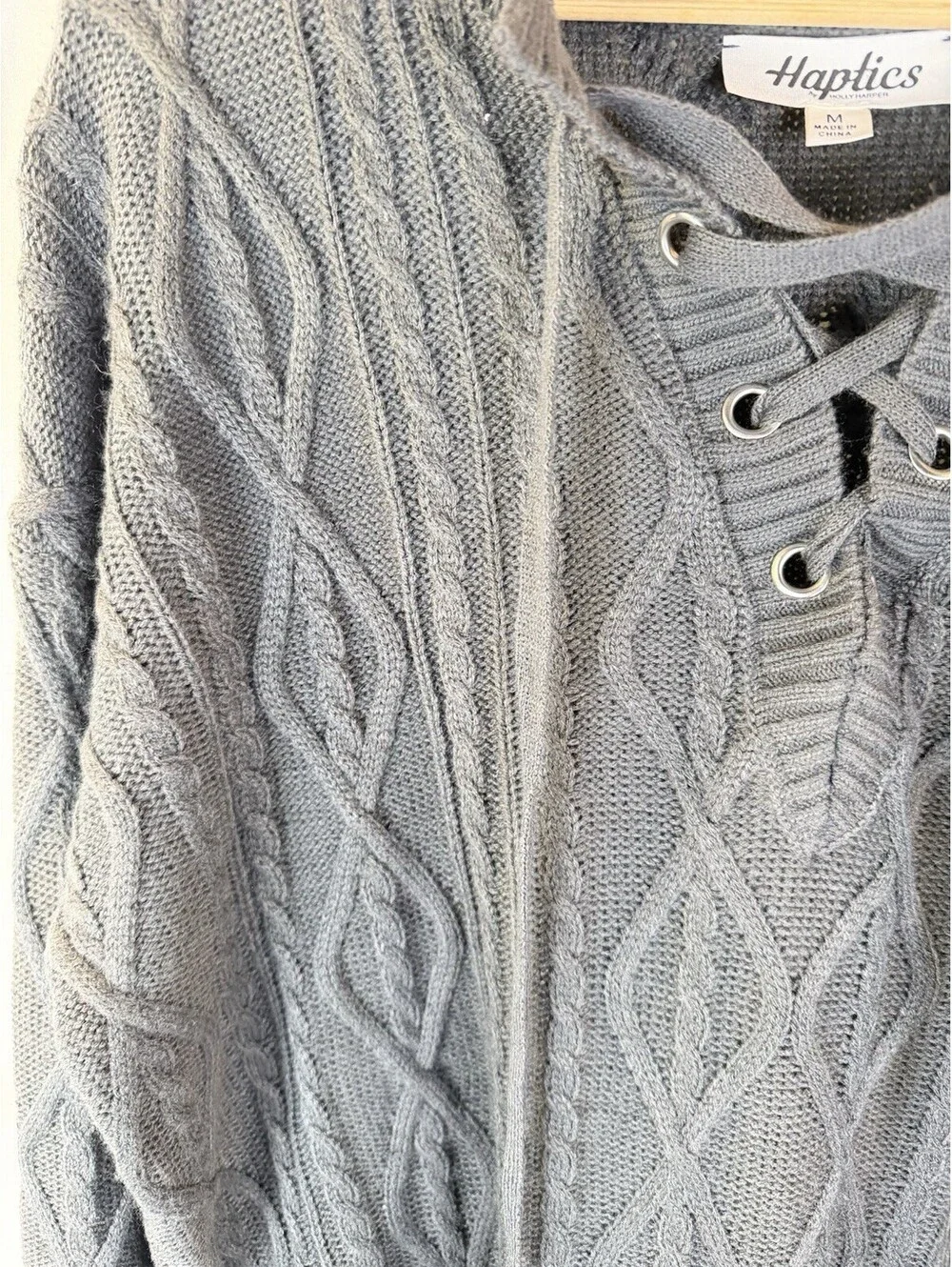 Haptics by Holly Harper Women Gray Lace Up V Neck Cable Knit Med Oversized